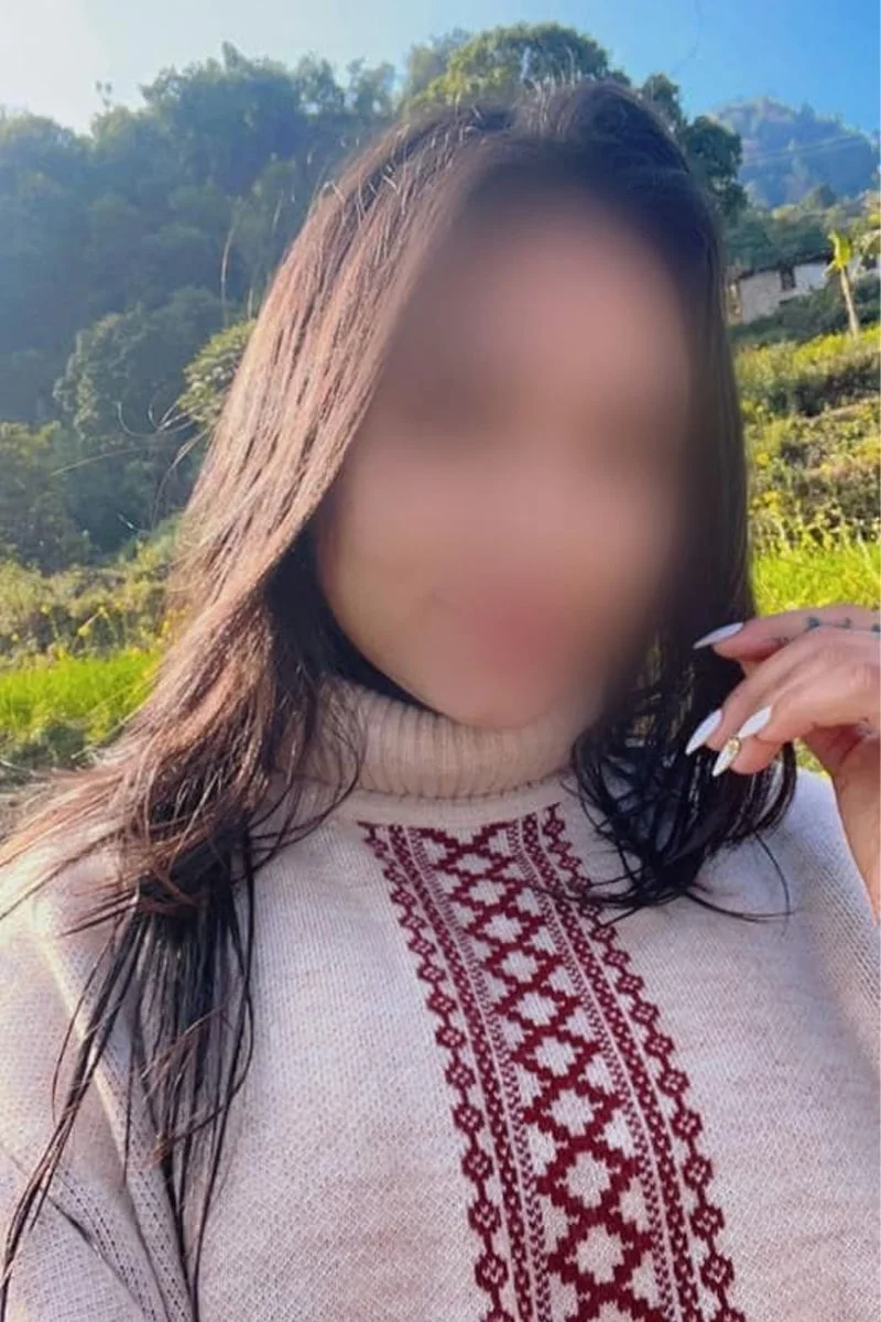 female Call Girls in Agra