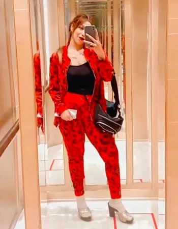 Call Girls service in Agra